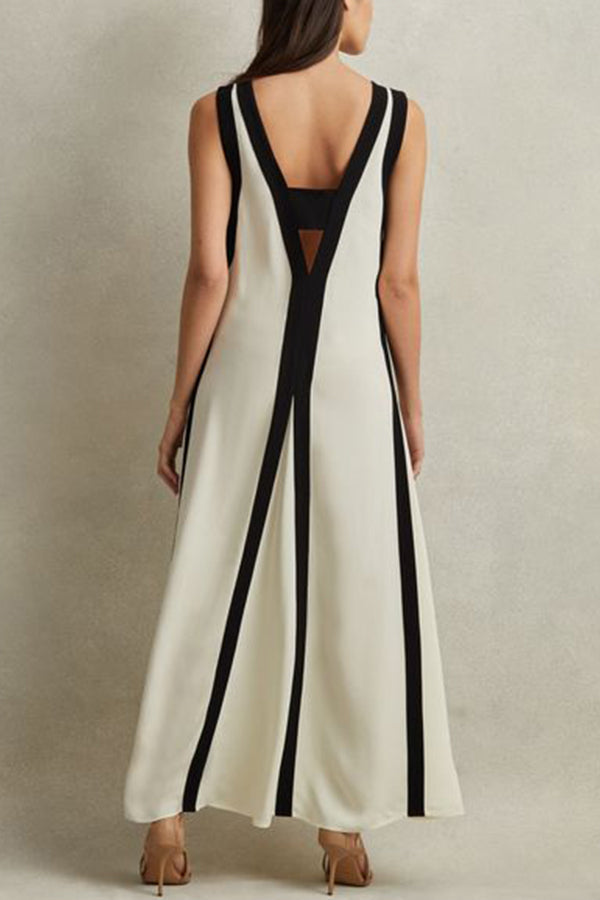 Tiana - Elegant Maxi dress in reversible style with piano keys